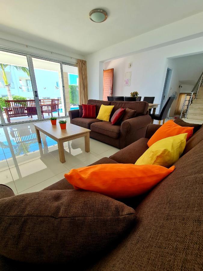 Modern Villa, 4 Bedrooms, Private Pool, Close To Coral Bay Strip Peyia Exterior photo